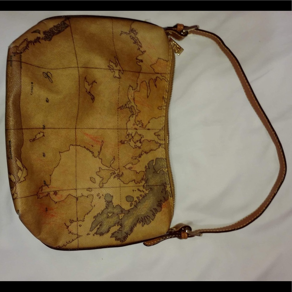 Alviero martini world map shoulder bag